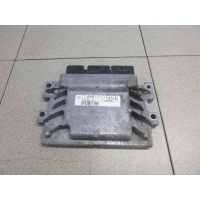 Блок управления двигателем Renault Dokker 2012 237105035R