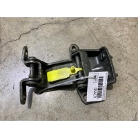 Петля двери NISSAN PATHFINDER 2006 82421-EA00A