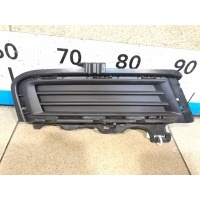 Решетка в бампер правая Volkswagen Golf 7 5G0853212D
