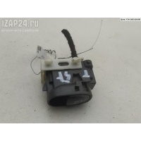 Кнопка стеклоподъемника переднего правого Mercedes W203 (C) 2002 2038200210