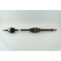 Привод правый длинная 1.5 dci scenic ii 8200626040