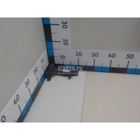 Кронштейн фар правый Land Rover Discovery III (2004 - 2009) XBU500040
