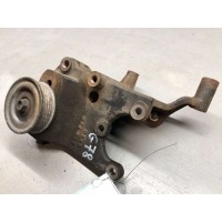 Кронштейн гидроусилителя Mitsubishi Carisma 1998 068T1F6X30, MD322068