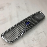 Решетка радиатора радиатора v70 ii передняя рестайлинг