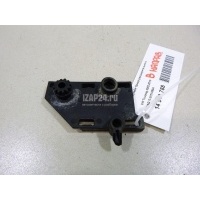 Кронштейн бачка расширительного VAG Q7 [4L] (2005 - 2015) 7L0121093A