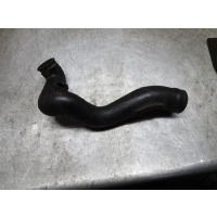 Патрубок интеркулера Volkswagen Passat 1991 357129627ae