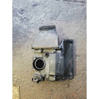 Корпус воздушного фильтра Renault Megan Scenic 1 2000 7700104844