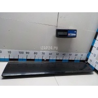 Накладка двери передней правой Mitsubishi Pajero/Montero III (V6, V7) (2000 - 2006) MN117288XA