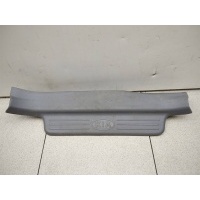 Накладка порога задняя правая (внутренняя) kia Carens (FJ) 2002-2006 0K2FA6873044
