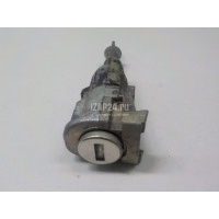 Вставка замка двери VAG Jetta (2006 - 2011) 1K5837168A