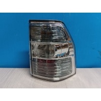 Фонарь правый Mitsubishi Pajero 4 2006-нв 8330A598