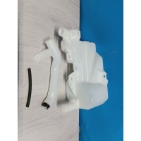 Бачок стеклоомывателя Mitsubishi Pajero Sport 1 1999-2008 MR495770