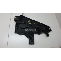 Кронштейн фар левый Land Rover Freelander 2 (2007 - 2014) LR001542