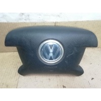 Подушка безопасности водителя Volkswagen Transporter 5 2005 7H0880201H4EC