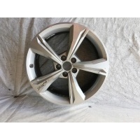 Audi q5 колесо 80a601025e
