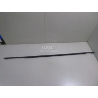 Накладка стекла переднего правого Land Rover Discovery IV (2009 - 2016) CGE000482