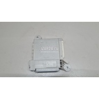 Блок предохранителей Toyota GS 250/350/300H (2012 - 2018) 8267030340