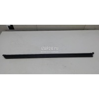 Уплотнитель стекла двери VAG Golf VII (2012 - 2020) 5G6839479B