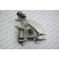 Кулак поворотный в сборе со ступицей задней подвески RH Land Rover Discovery L462 2016 LR094540