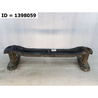 Усилитель переднего бампера Volkswagen Touareg II (2010-2014) 7P0807109D