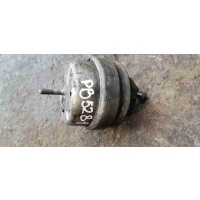 Подушка крепления двигателя Volkswagen Passat B5 2000 8D0199379J