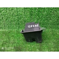 замок багажника Volkswagen Passat (B6) (2005-2010) Фольксваген Пассат Б6 3C9827645A