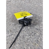Кнопка обогрева сидений Mercedes-Benz E-Класс W124 1995 1298207610