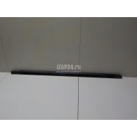 Накладка стекла переднего правого Mitsubishi Pajero/Montero II (V1, V2, V3, V4) (1991 - 1996) MB669118