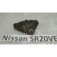 Кронштейн генератора Nissan Primera HP11 2000 11710-2F200