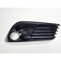 Toyota auris решётка бампера правый 81481 - 02600