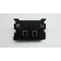 Кронштейн блока управления двигателем Land Rover Range Rover Sport 2009 YRN000102
