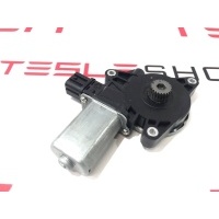Двигатель электролюка Tesla Model S 2013 1006361-00-B