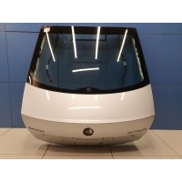 дверь багажника со стеклом Skoda Octavia A7 2013-2020 5E5827023B