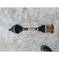 Полуось передняя левая (приводной вал, шрус) Volkswagen Passat 2018 3Q0407271AC