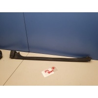 Уплотнитель двери задней правой Land Rover Discovery Sport 2014- LR060784