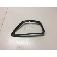 Рамка противотуманной фары правой Ford Focus I (1998 - 2005) 1208010