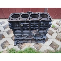 Blok двигателя volkswagen passat b5 audi a4 b6 бора 038021aa