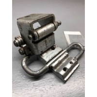 Петля двери задней правой Volkswagen Passat B5 2004 3B4833412D
