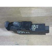 Кнопка стеклоподъемника переднего правого Volvo S80 1 1999 9452941