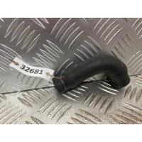 Патрубок (трубопровод, шланг) Volkswagen Passat B5 1996-2000 1999 048121063