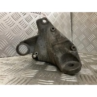 Кронштейн КПП Audi A6 C5 1997-2001 1999 8D0399114S