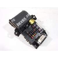 Блок предохранителей Toyota Avensis T220 (1997—2000) ST220L 1998 8273005010