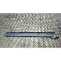 Накладка на лобовое (водоотвод) перед. правая Land Rover Discovery 3 2004-2009 2007 DGJ500010PMA