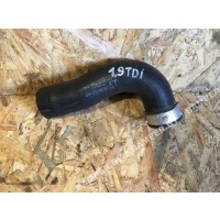 Патрубок интеркулера Volkswagen Passat B6 2007 3C0145832M