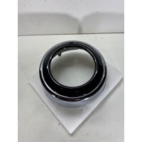 Накладка ПТФ Mitsubishi Outlander XL 2010-2013 MB99215CAL, 8321A289