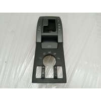 Кнопка стояночного тормоза Land Rover Range Rover Sport 1 L320 2005-2013 YUG500380MBF