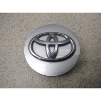 Колпак декор. легкосплавного диска toyota Avensis (T270) 2008-2018 42603YY210