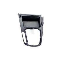 Накладка центральной консоли Kia Ceed CD 2022 84631J7000WK, 84615J7000WK