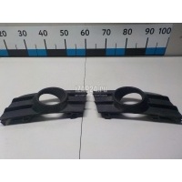 Решетка на противотуманную фару Renault Laguna III (2008 - 2015) 622A90002R
