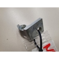 Петля двери передней правой верхняя Citroen Nemo 2008- 9035AF